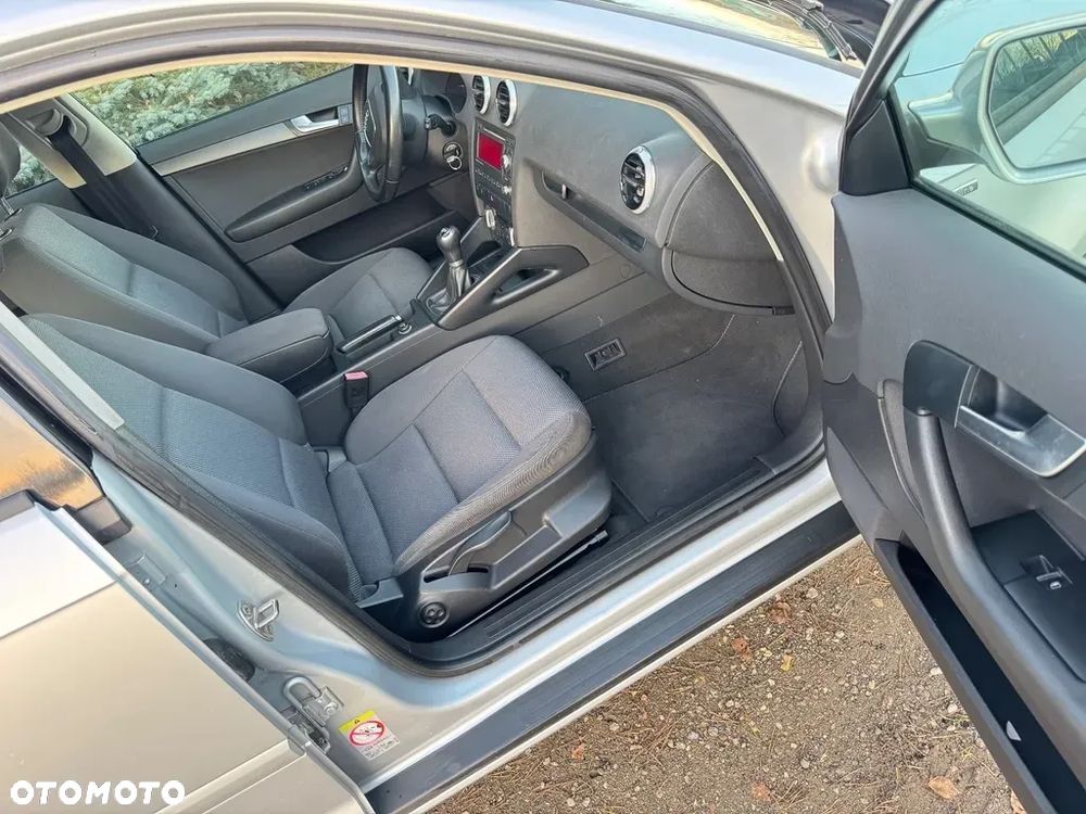 Audi A3 Sportback - 9