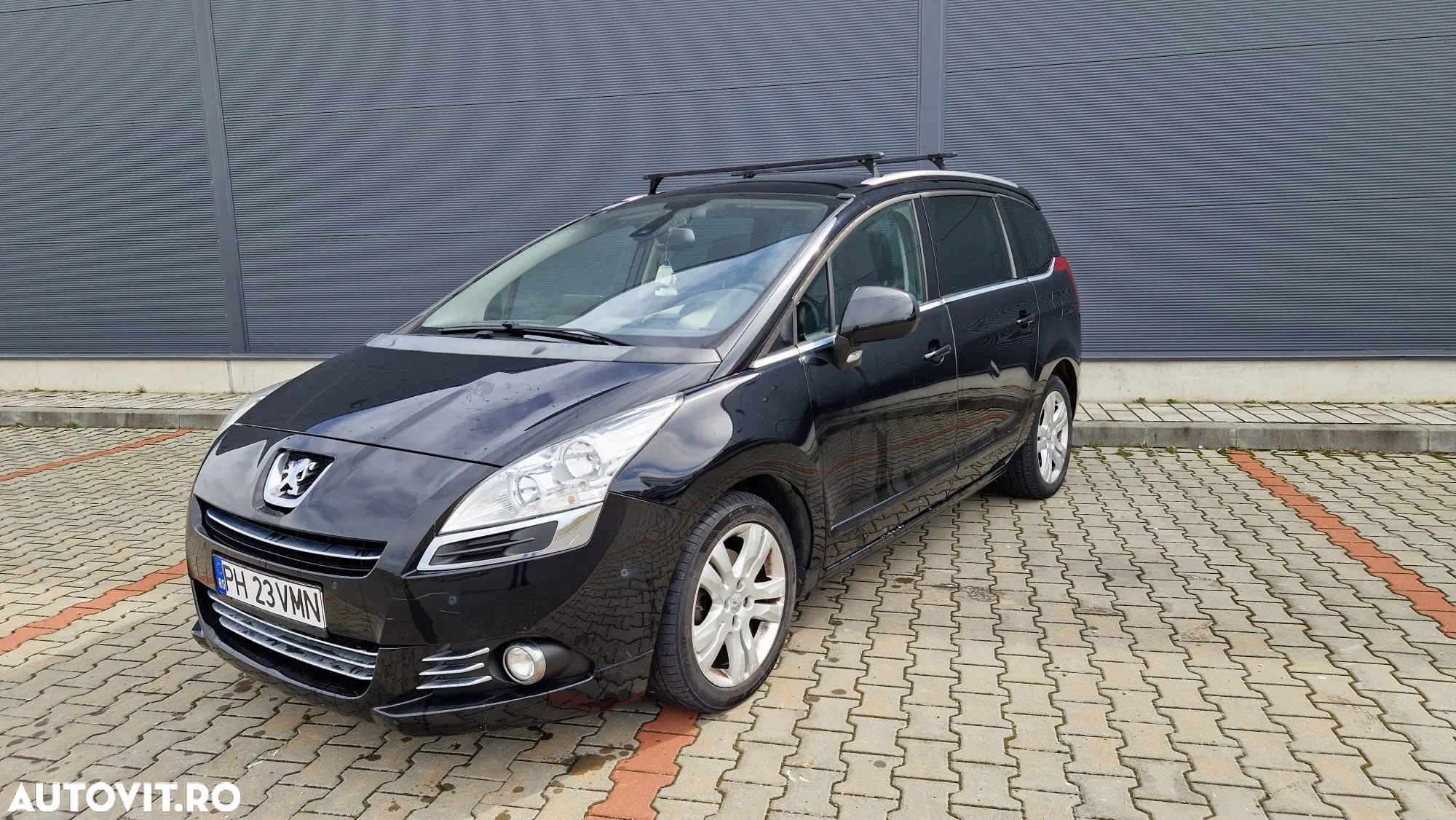 Peugeot 5008 2.0 HDI Premium - 4