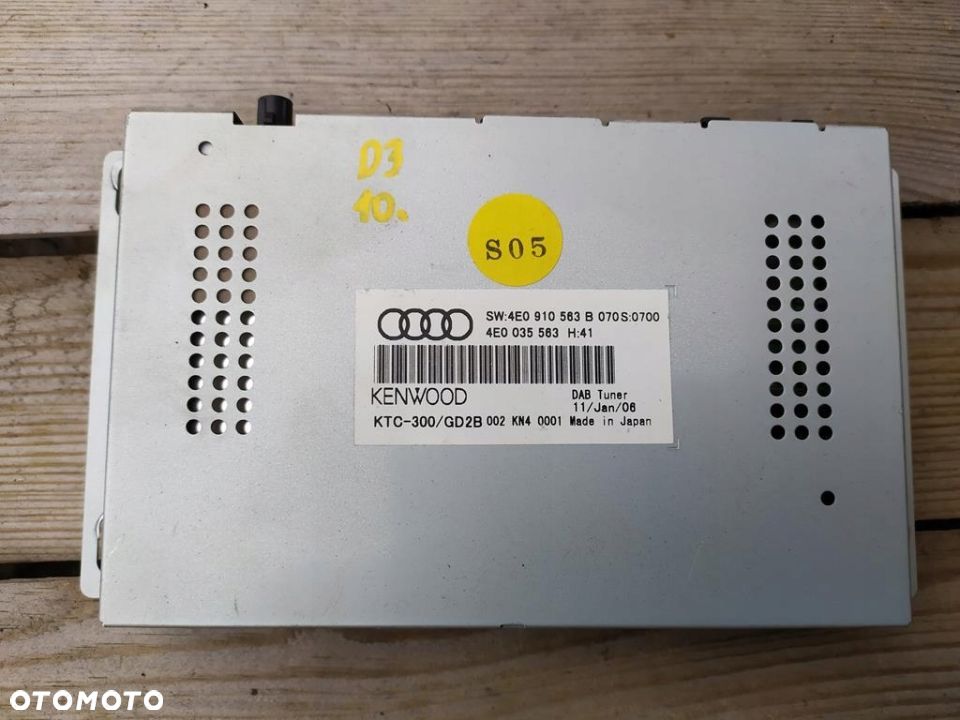 AUDI A6 A8 Q7 MODUŁ TUNER RADIA 4E0910563B - 1