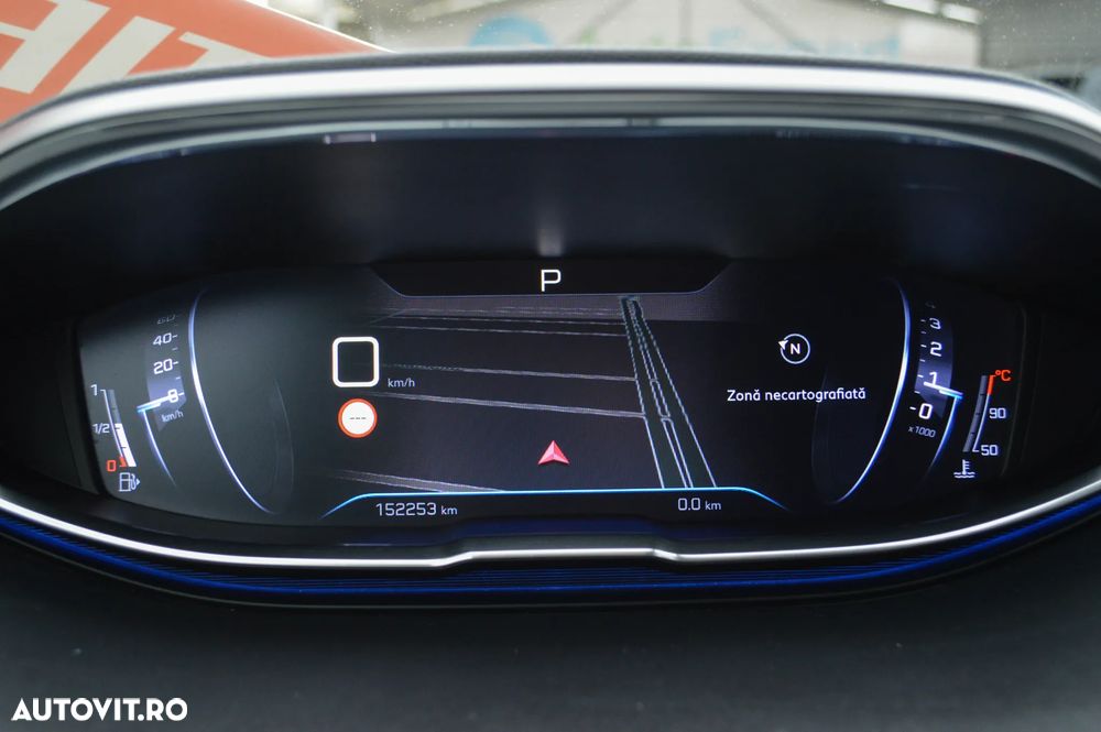 Peugeot 5008 BlueHDI 130 EAT8 Active Pack - 9