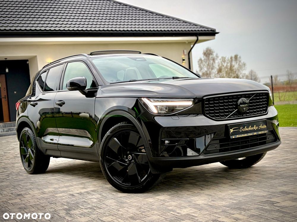 Volvo XC 40 B3 B DKG Ultra Black Edition - 14