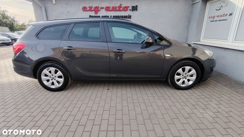Opel Astra 1.4 T Cosmo EU6 - 17