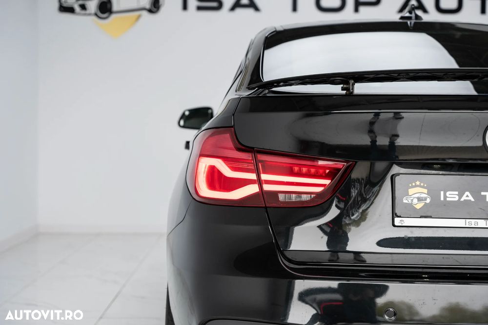 BMW Seria 3 320d Aut. M Sport - 15