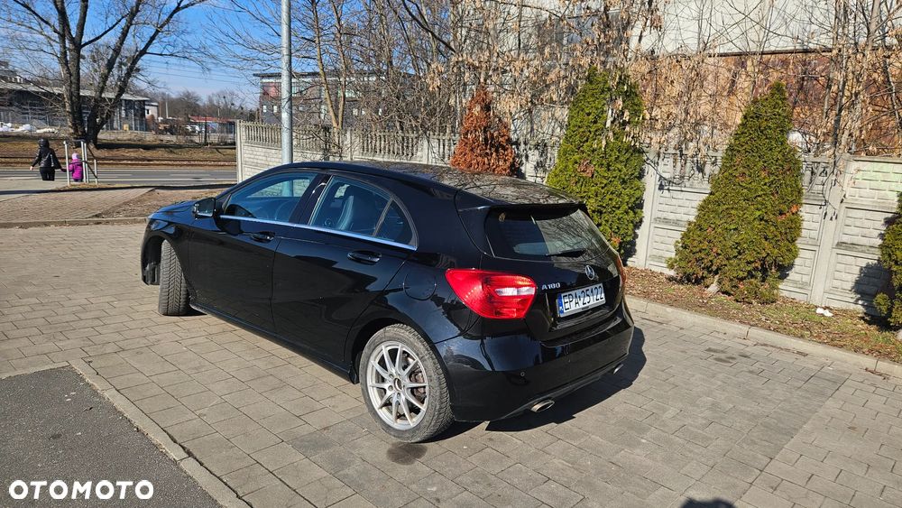 Mercedes-Benz Klasa A 180 (BlueEFFICIENCY) - 9