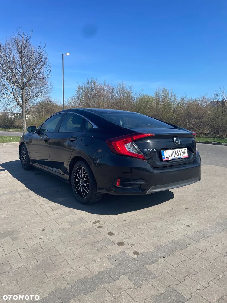 Honda Civic - 4