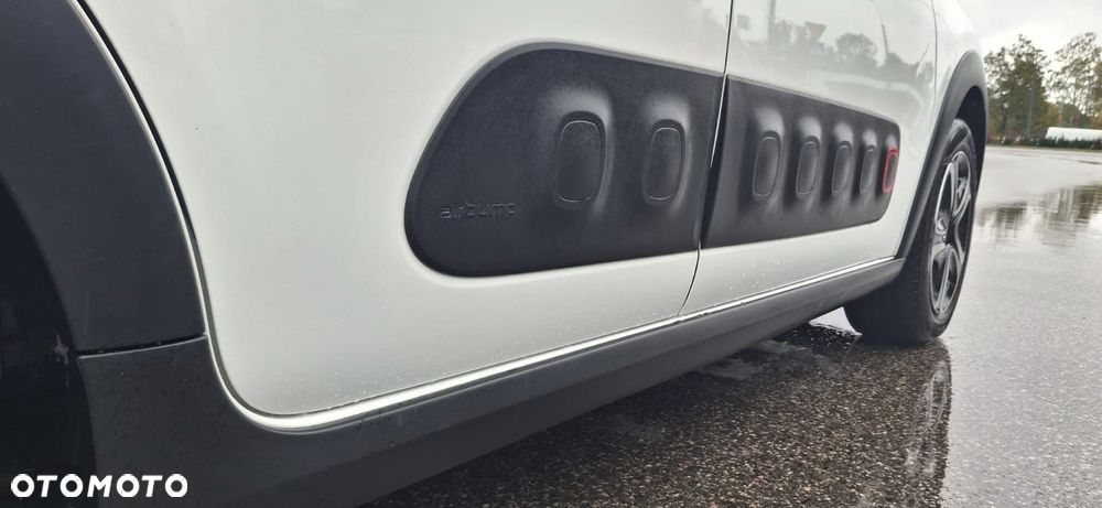 Citroën C3 1.2 PureTech Shine - 10