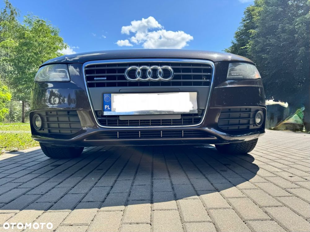 Audi A4 Limousine - 6