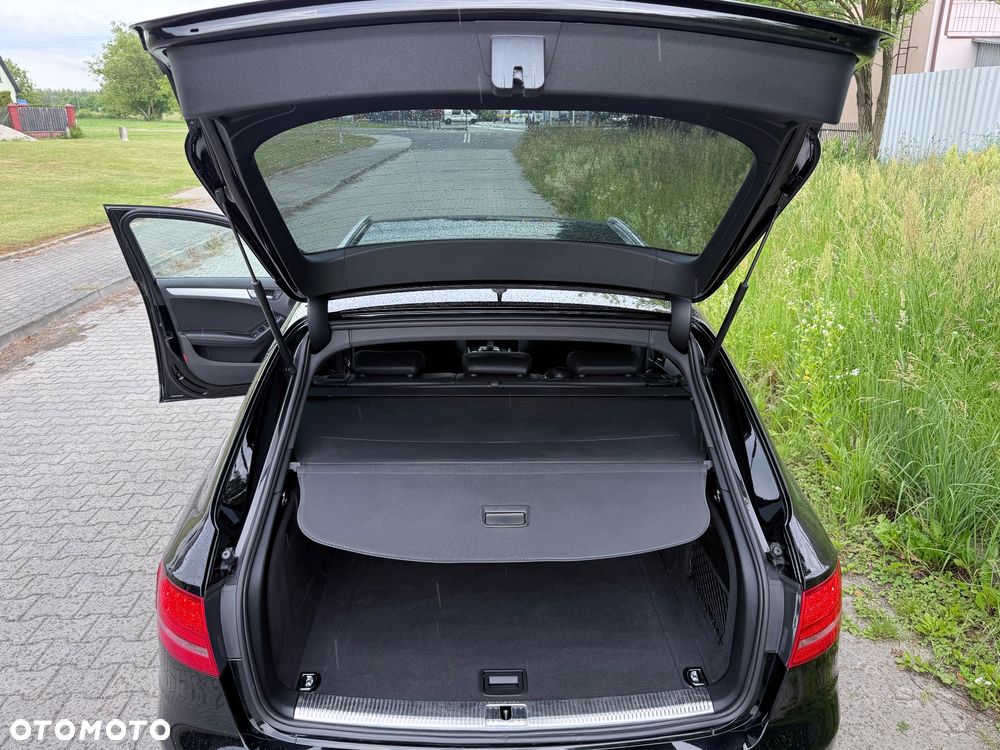 Audi A4 Avant 2.0 TDI DPF S line Sportpaket - 13