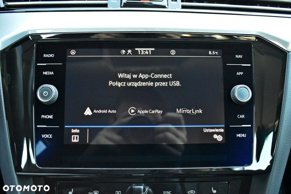 Volkswagen Passat - 22