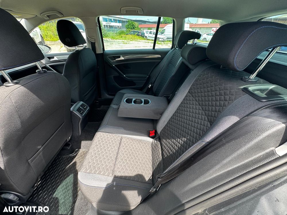 Volkswagen Golf 1.6 TDI SCR DSG Join - 18