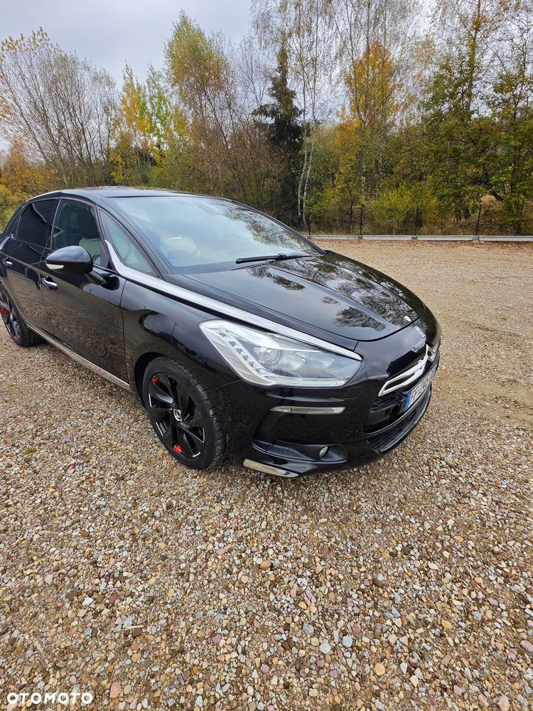 Citroën DS5 THP 200 SoChic - 8