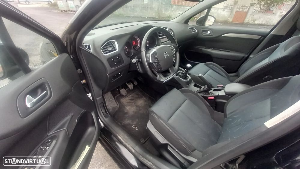 Citroën C4 1.6 HDi Exclusive - 8