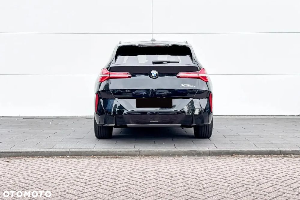 BMW X3 xDrive30e PHEV - 4