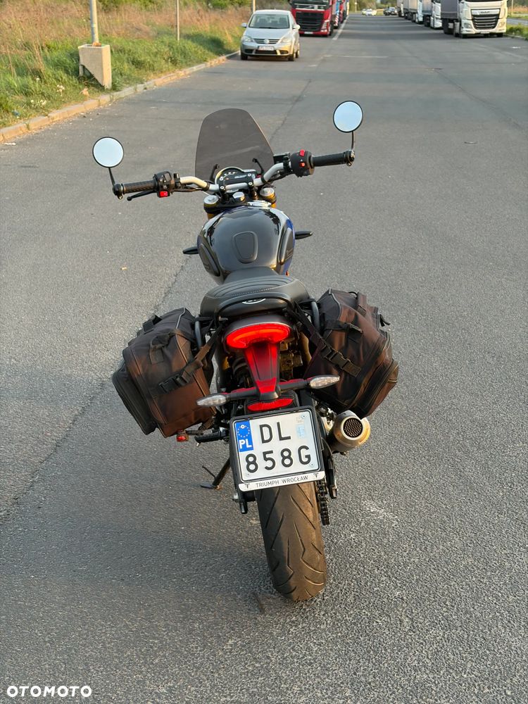 Triumph Speed Four - 7