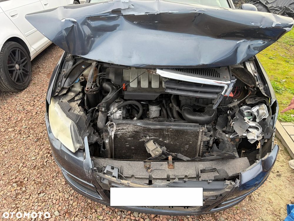Volkswagen Passat 1.9 TDI Comfortline - 8