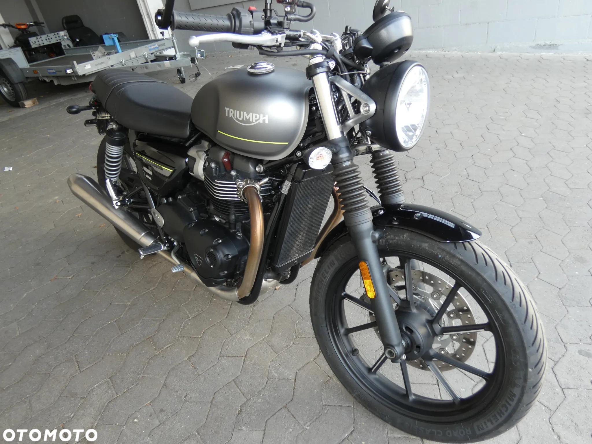 Triumph Speed Twin - 3