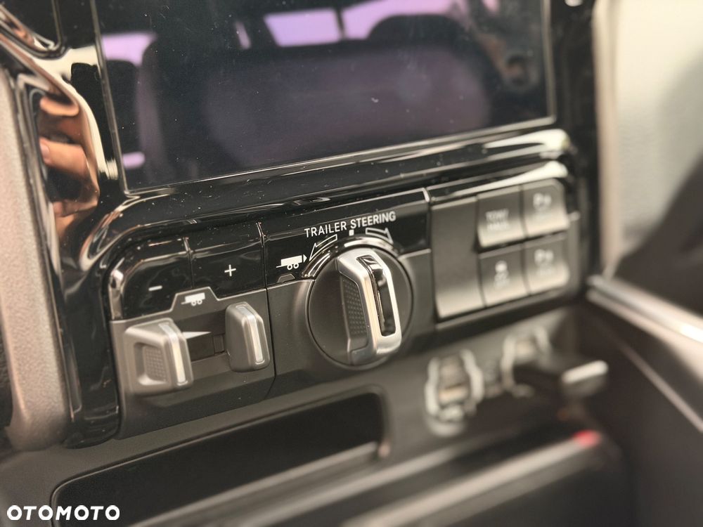 RAM 1500 5.7 Crew Cab Shortbed Laramie Sport - 23