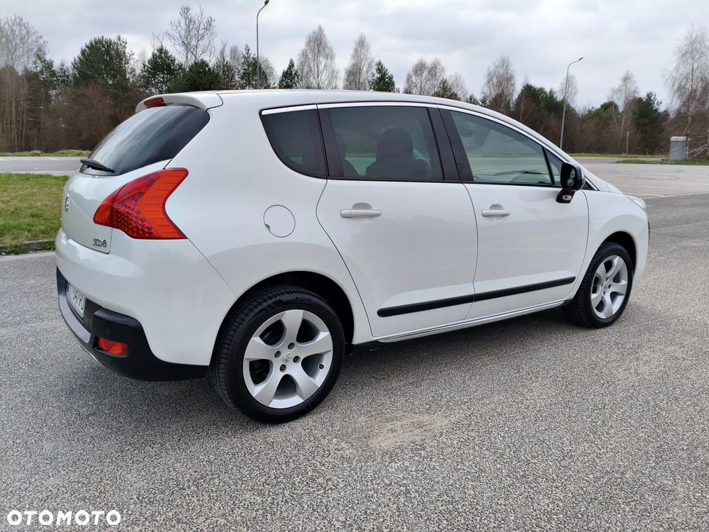 Peugeot 3008 HDi FAP 110 Allure - 17