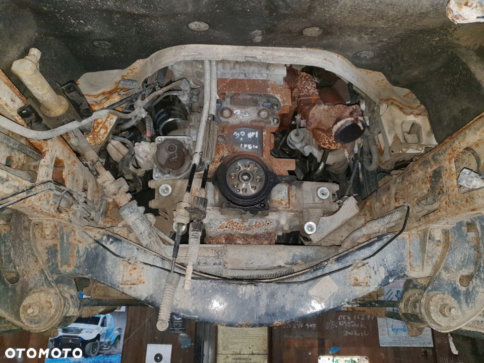 IVECO DAILY 40C15 CZĘŚCI DAWCA SZPILKA 3.0 HPI - 5