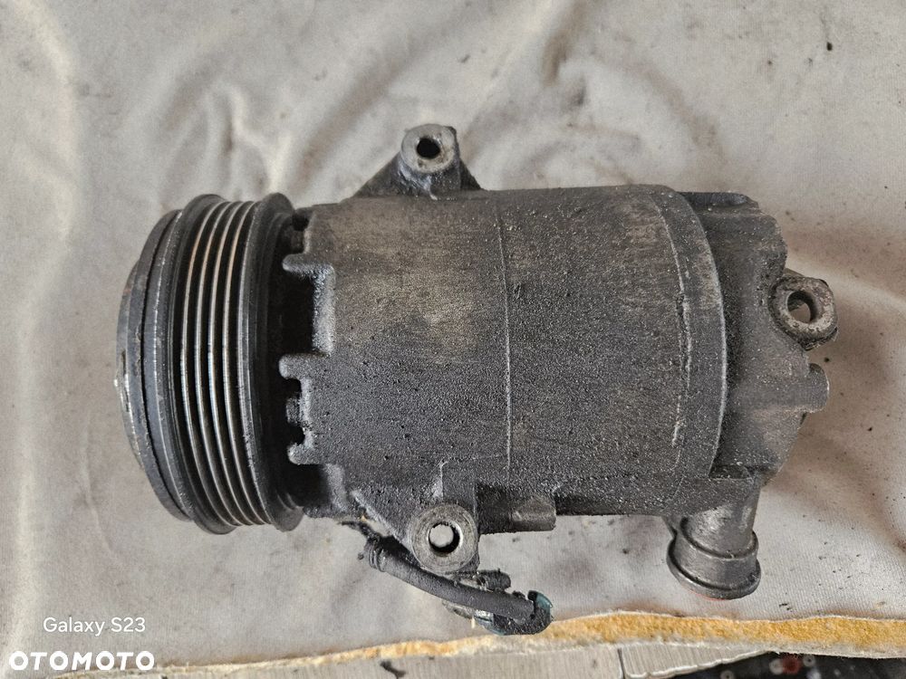 Sprężarka pompa kompresor klimatyzacji Opel Corsa C 1,0 12V 1,2 24427685 RR - 5