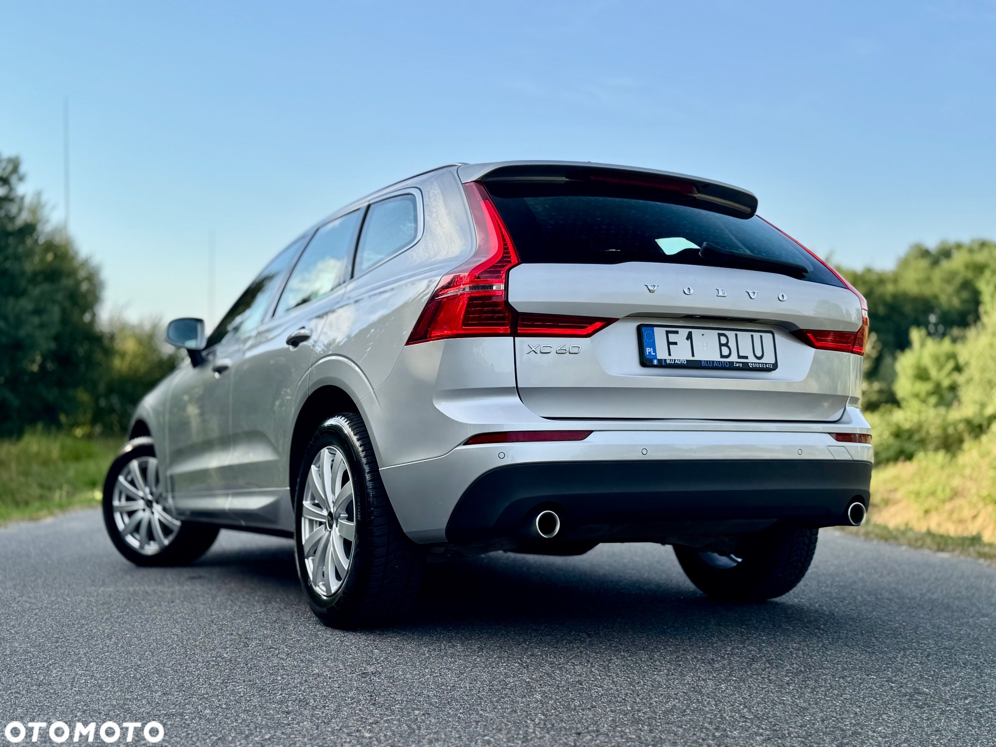 Volvo XC 60 D4 AWD Geartronic Momentum - 11