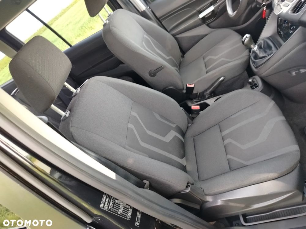 Ford Tourneo Connect Grand 1.6 TDCi Titanium - 25