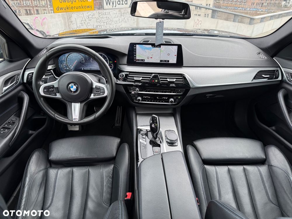 BMW Seria 5 520d M Sport Edition - 35
