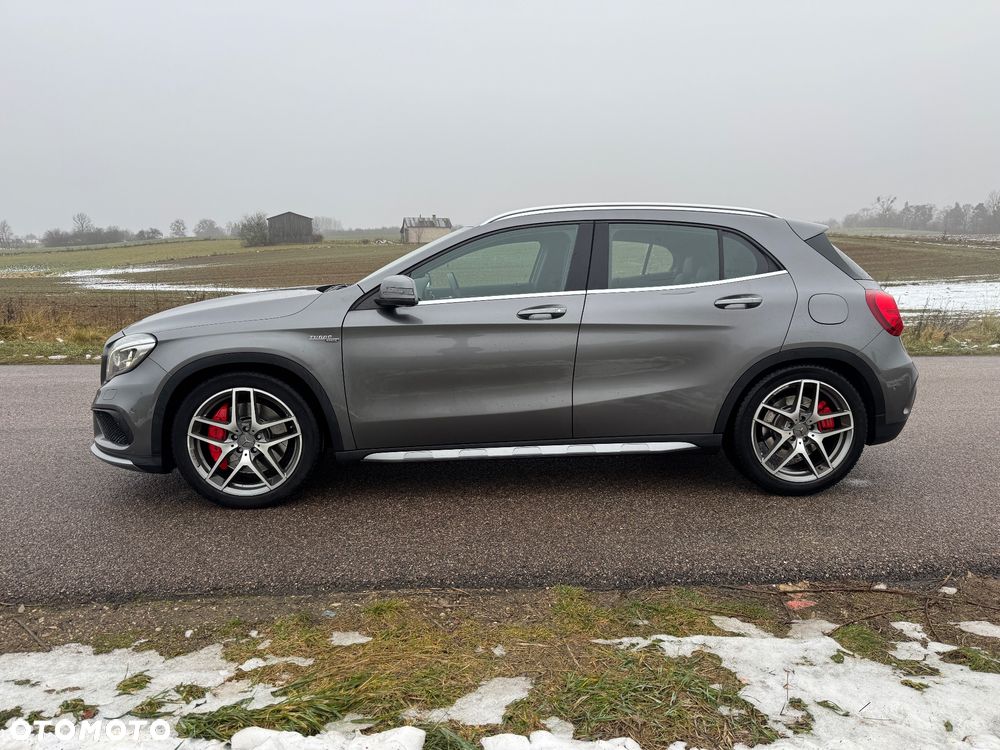 Mercedes-Benz GLA - 3