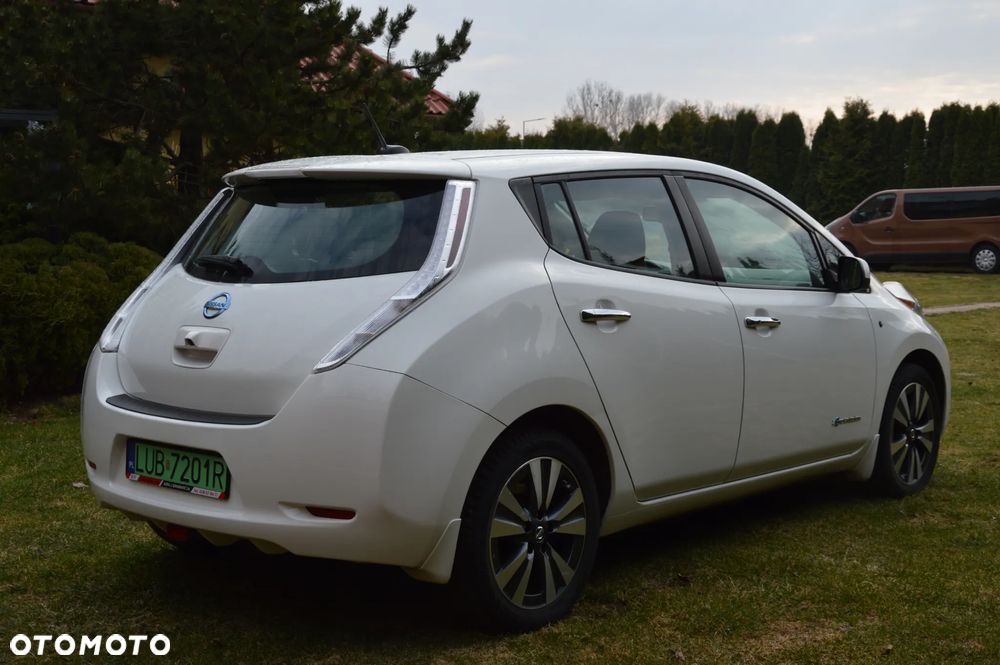 Nissan Leaf 30 kWh (mit Batterie) Acenta - 7