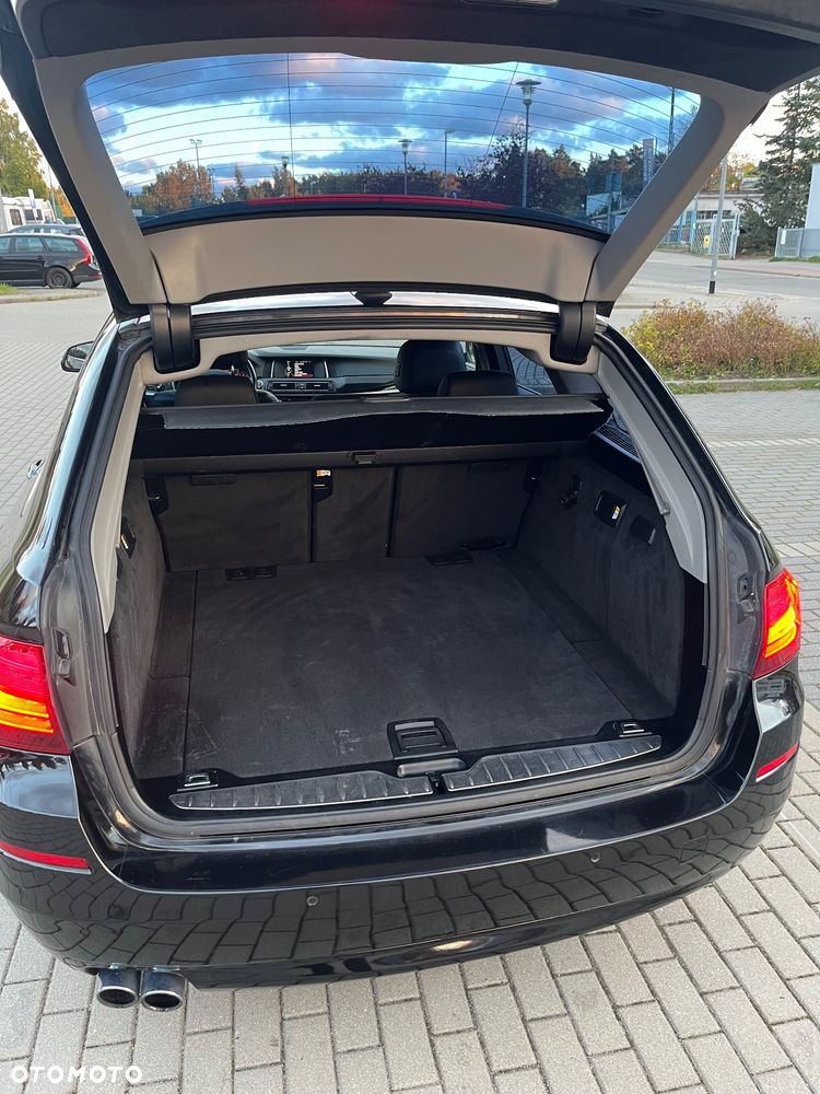 BMW Seria 5 520d xDrive - 5