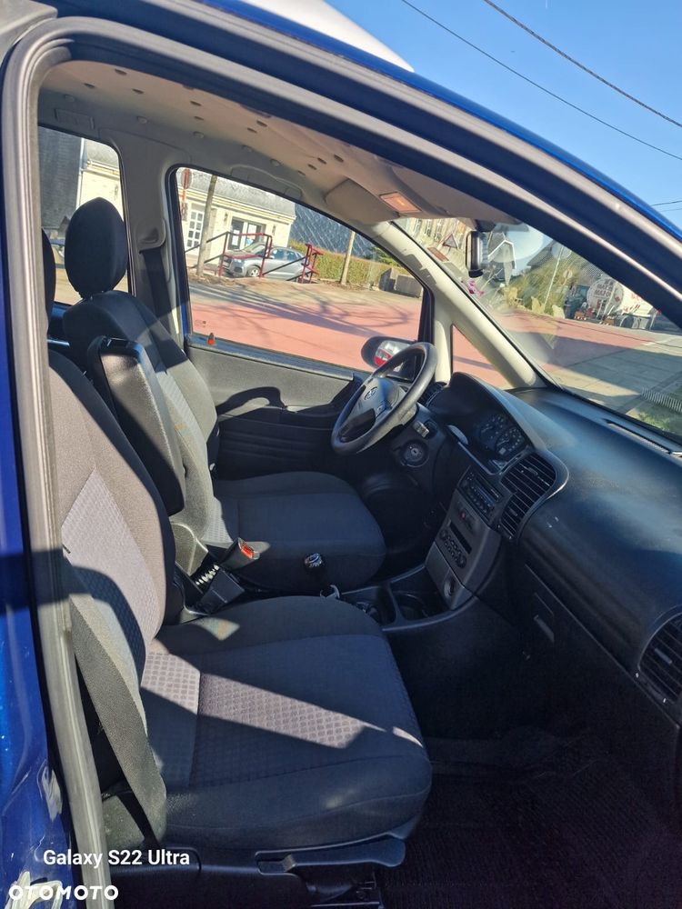 Opel Zafira 1.8 16V Elegance - 8
