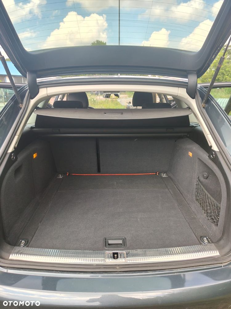 Audi A4 Avant 2.0 TDI - 17