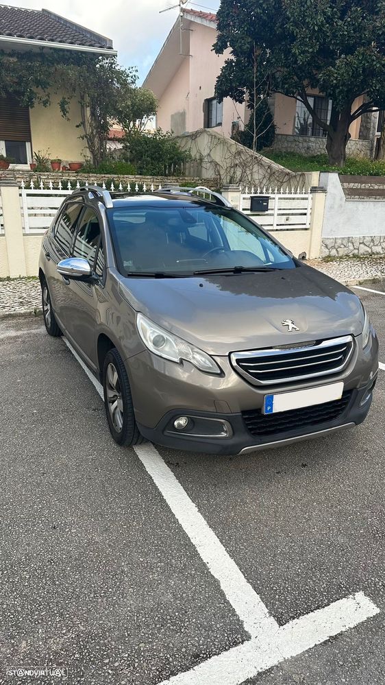 Peugeot 2008 1.6 e-HDi Allure 2-Tronic - 1