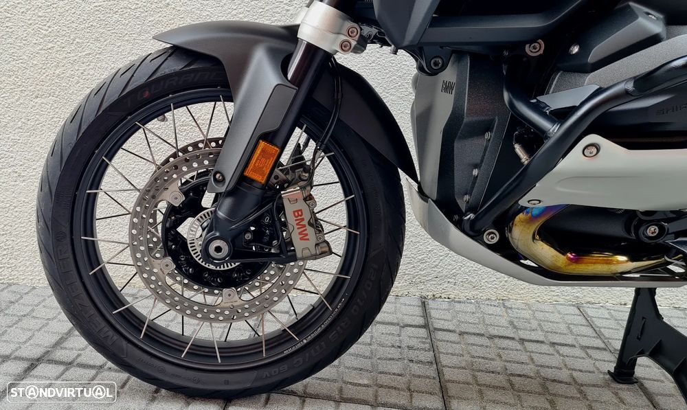 BMW R 1300 GS Adventure Triple Black Akrapovic - 33