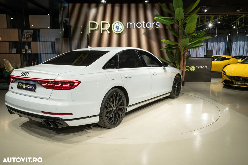 Audi S8 TFSI quattro tiptronic - 4