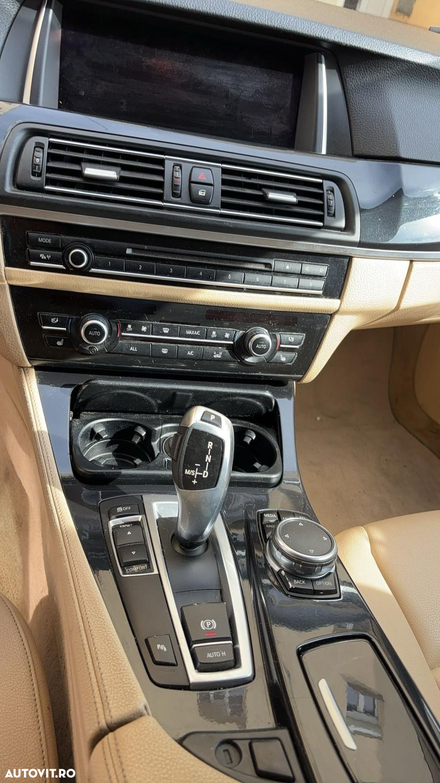 BMW Seria 5 520d - 6