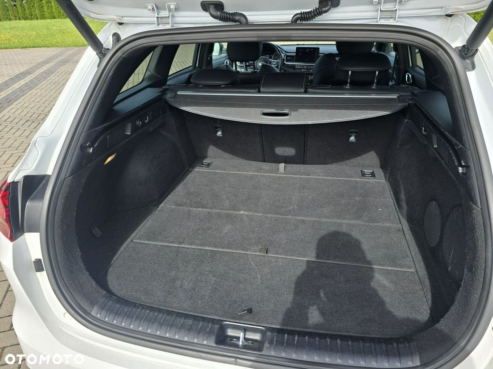 Kia Ceed - 26