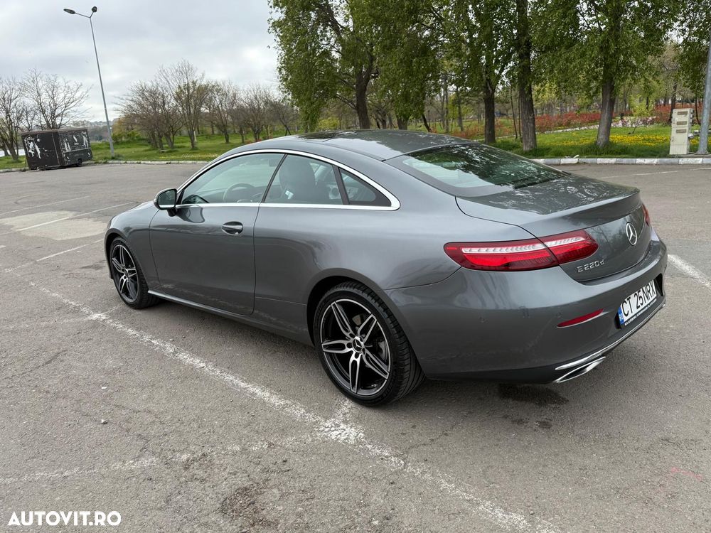 Mercedes-Benz E 220 d 4MATIC Aut. - 7