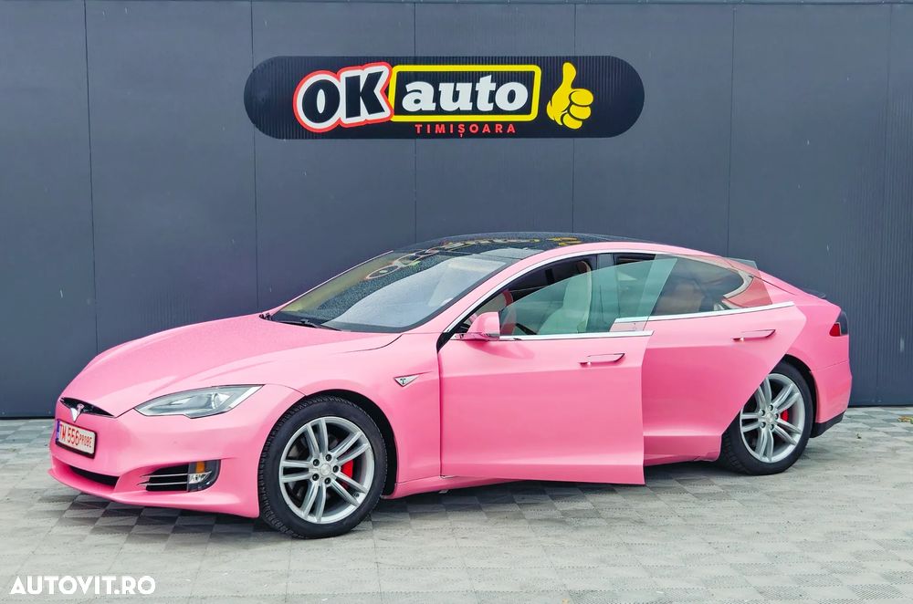 Tesla Model S Performance - 25