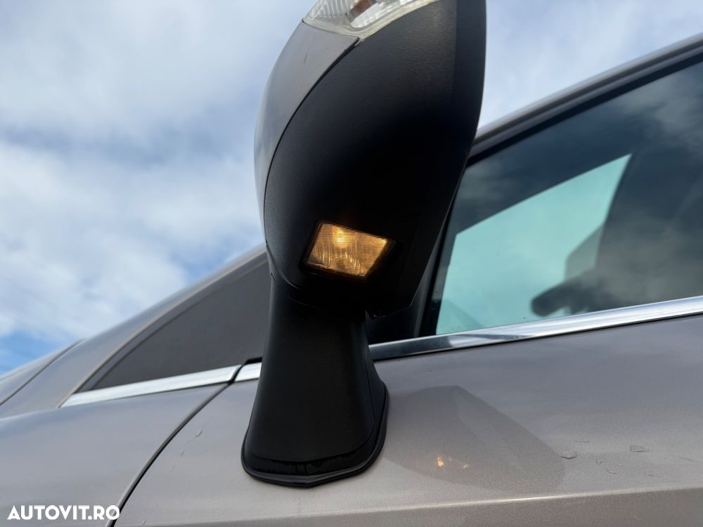 Ford Kuga 2.0 TDCi 4x4 Aut. Individual - 15