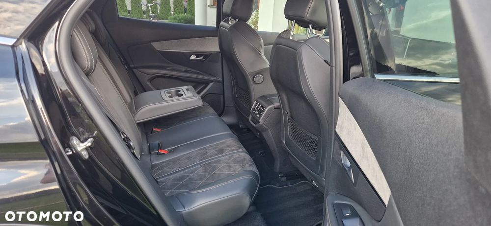 Peugeot 3008 BlueHDi 180 Stop & Start EAT8 GT - 27