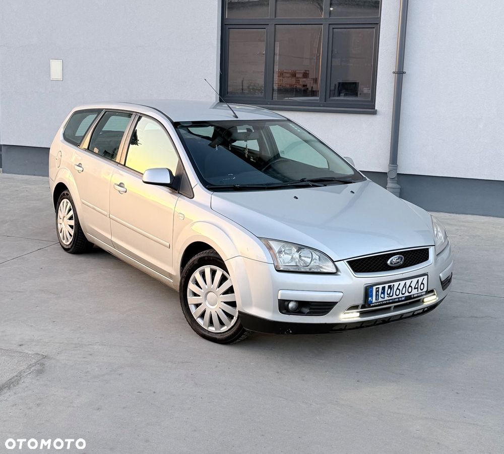 Ford Focus - 17