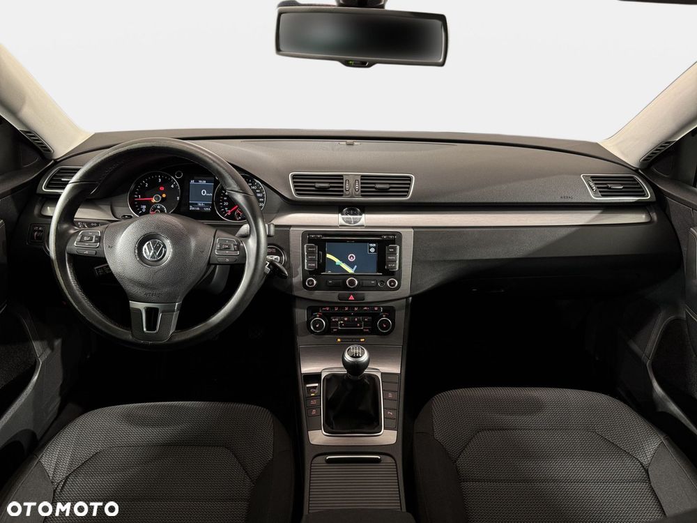 Volkswagen Passat Variant - 15