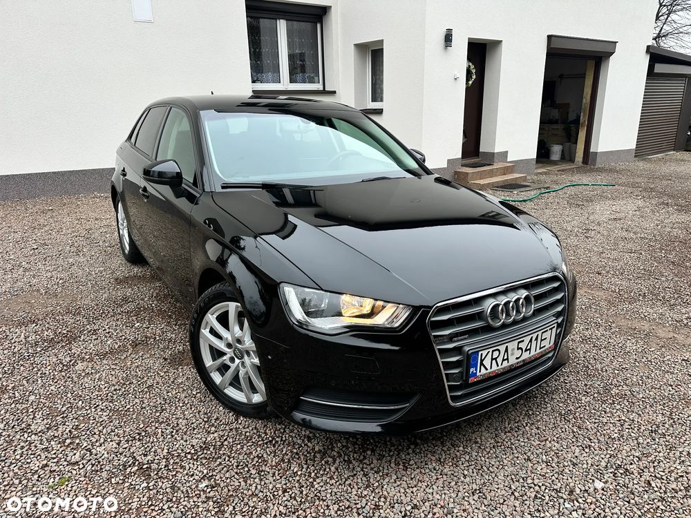 Audi A3 Sportback - 4