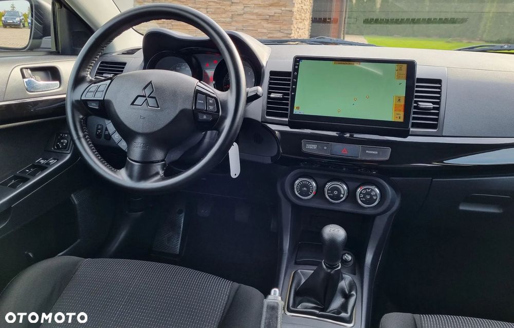 Mitsubishi Lancer - 18