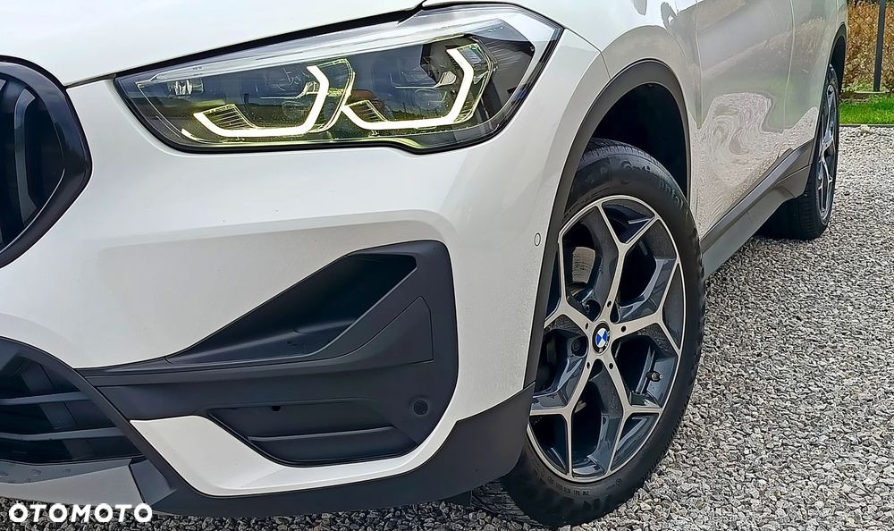 BMW X1 sDrive18d M Sportpaket - 9