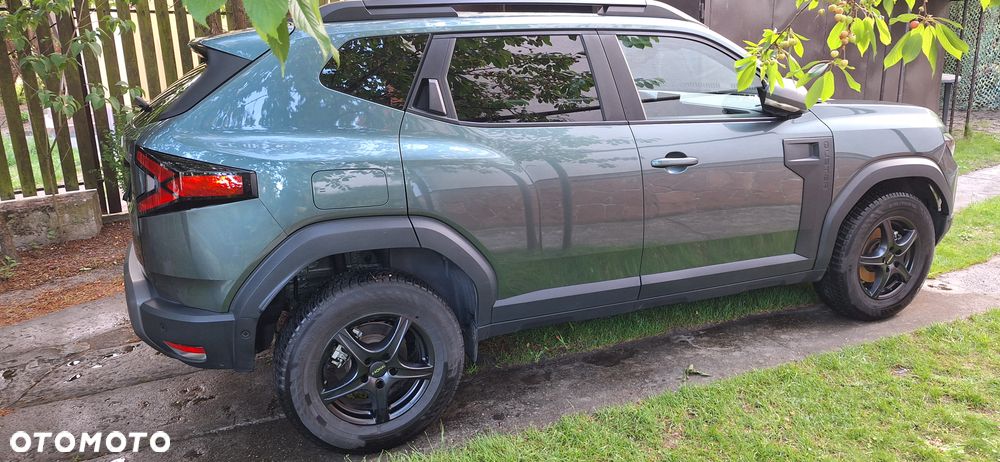 Dacia Duster 1.6 Full Hybrid 140 Journey MMT - 12