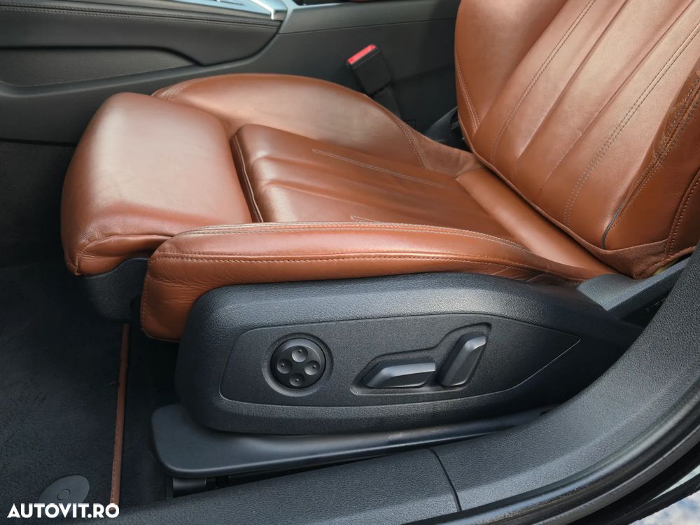 Audi A4 2.0 TDI ultra S tronic sport - 13