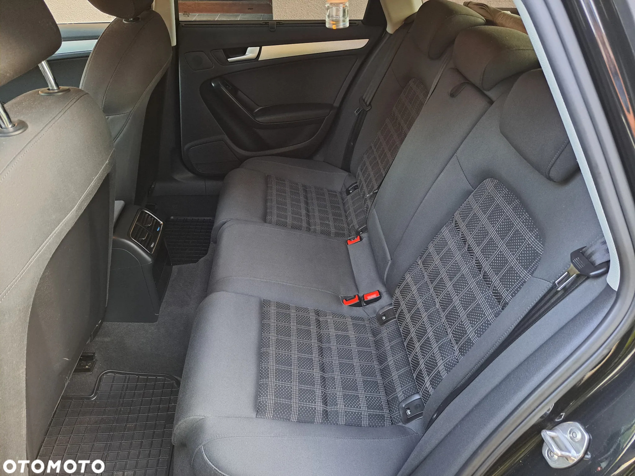 Audi A4 2.0 TDI Multitronic - 7