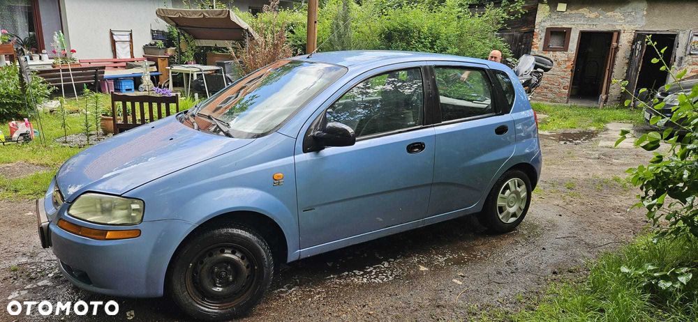 Chevrolet Aveo - 2